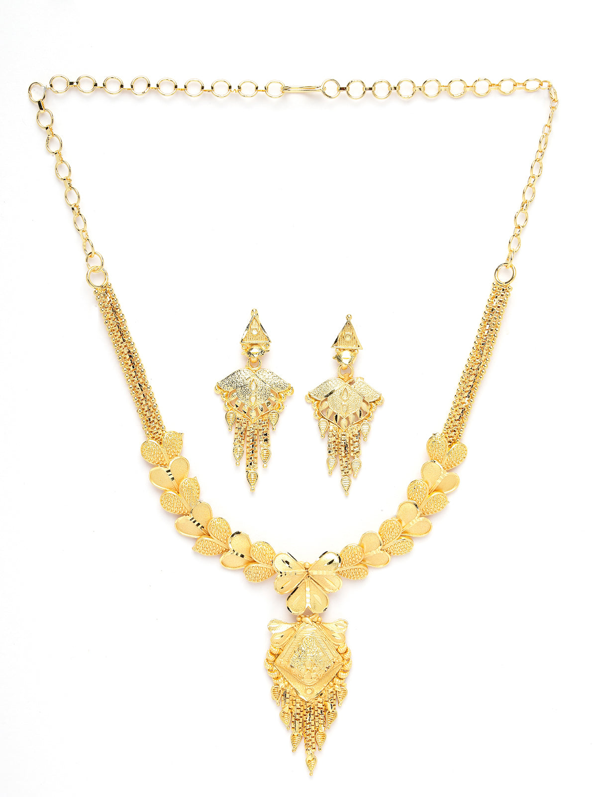 Sukkhi Unique Fashionable 18 Gram High Gold Plated Heart Shaped Adjustable Choker Necklace Set with Dangler Earrings Jewellery Set for Women & Girls |Set of 1|N73716