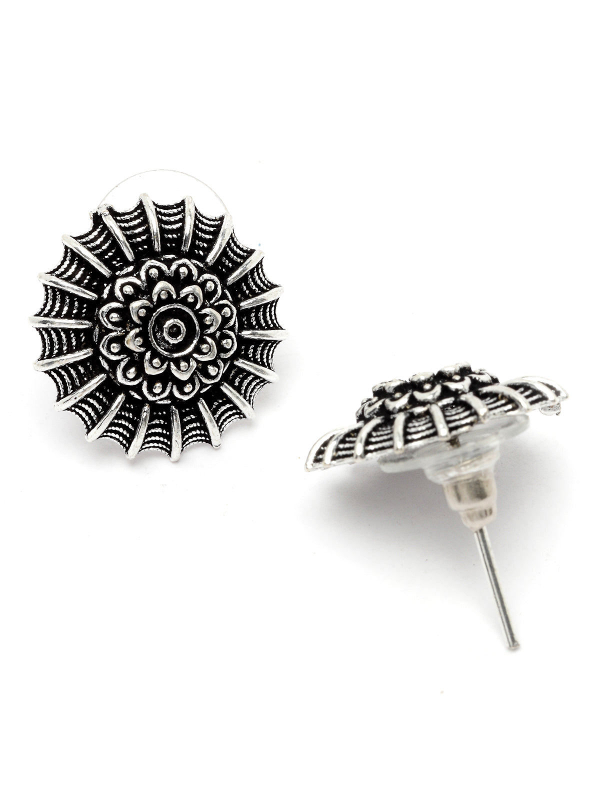 Sukkhi Stylish Oxidised Silver Choker Necklace Set With Studs Earring | Jewellery Set For Women (NS105511)