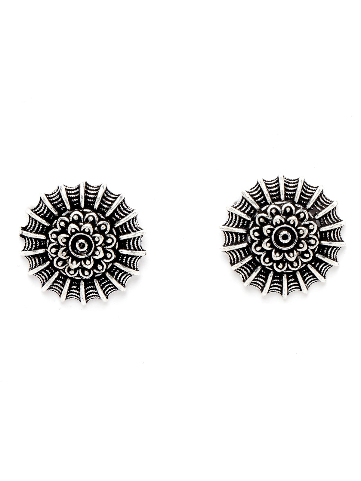 Sukkhi Stylish Oxidised Silver Choker Necklace Set With Studs Earring | Jewellery Set For Women (NS105511)