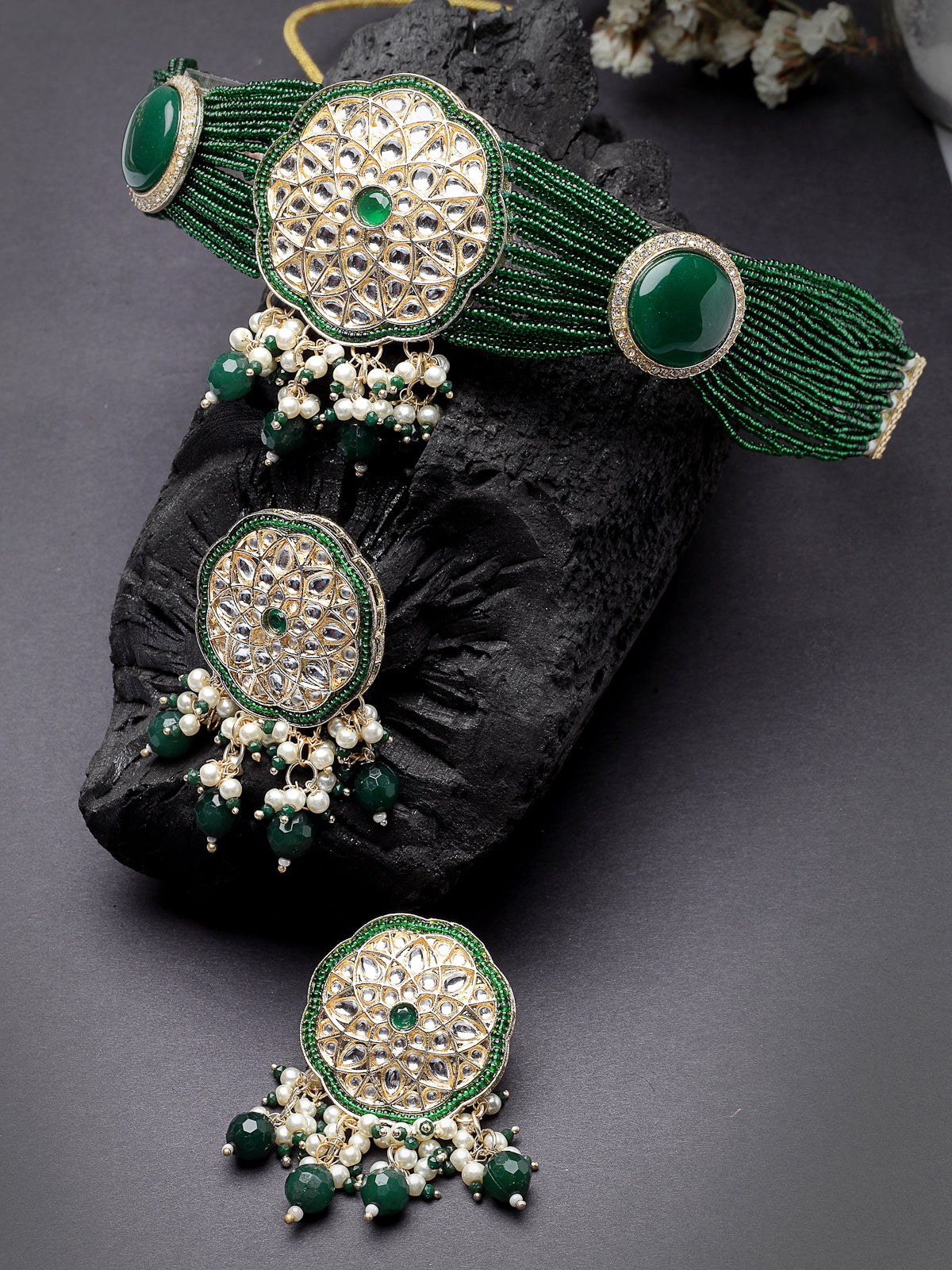 Sukkhi Wondrous Gold Plated Green Kundan & Beads Choker Necklace Set With Earring | Jewellery Set For Women (NS105517)