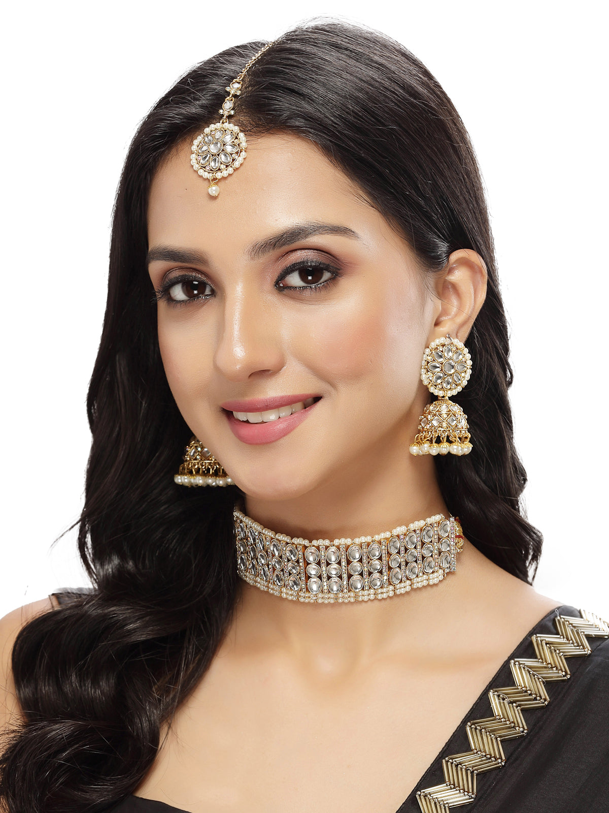 Sukkhi Sporty Gold Plated White Kundan & Beads Choker Necklace Set With Jhumki Earring And Maangtika | Jewellery Set For Women (NS105521)