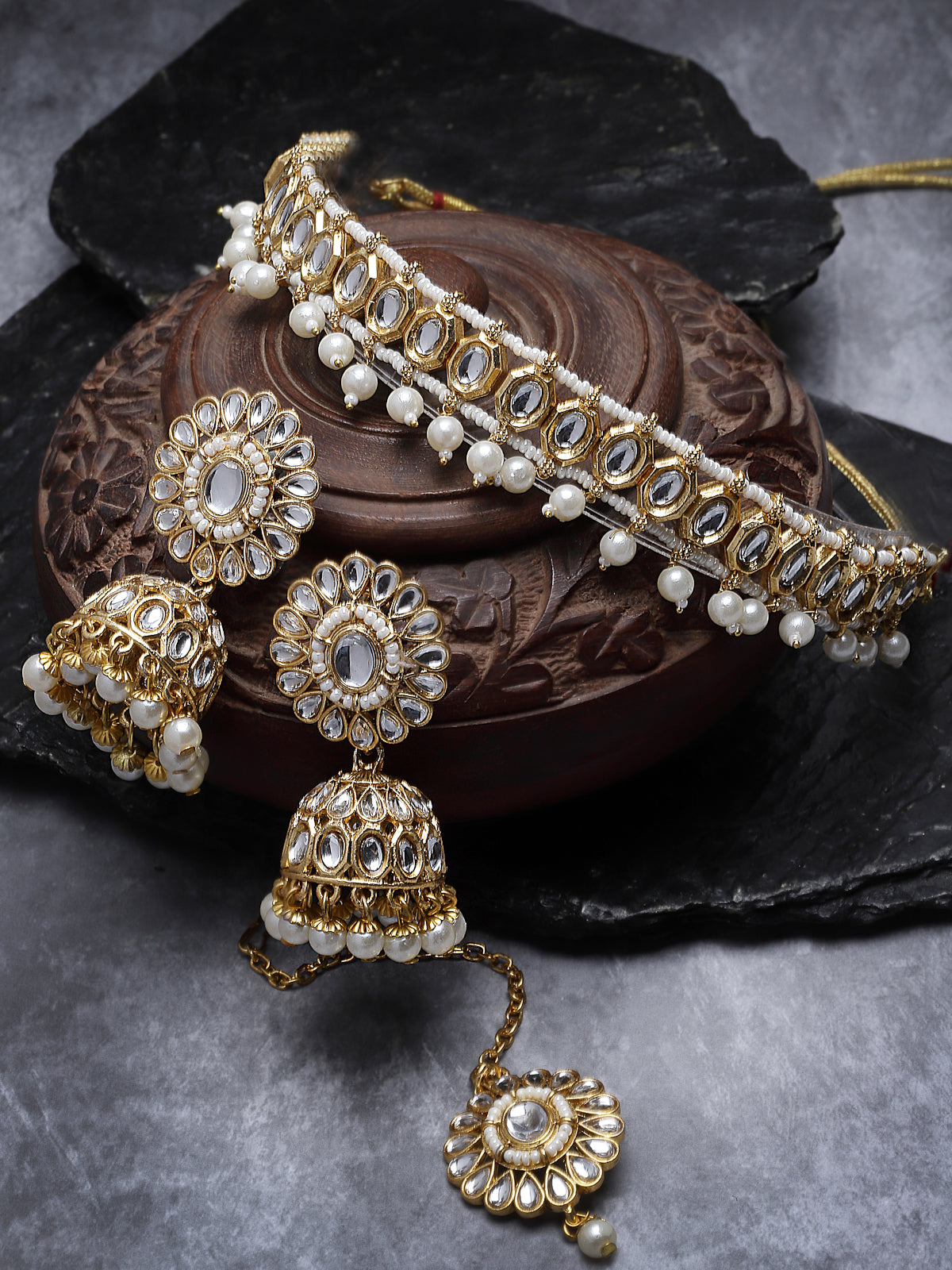 Sukkhi Heavenly Gold Plated White Kundan & Beads Choker Necklace Set With Jhumki Earring And Maangtika | Jewellery Set For Women (NS105567)