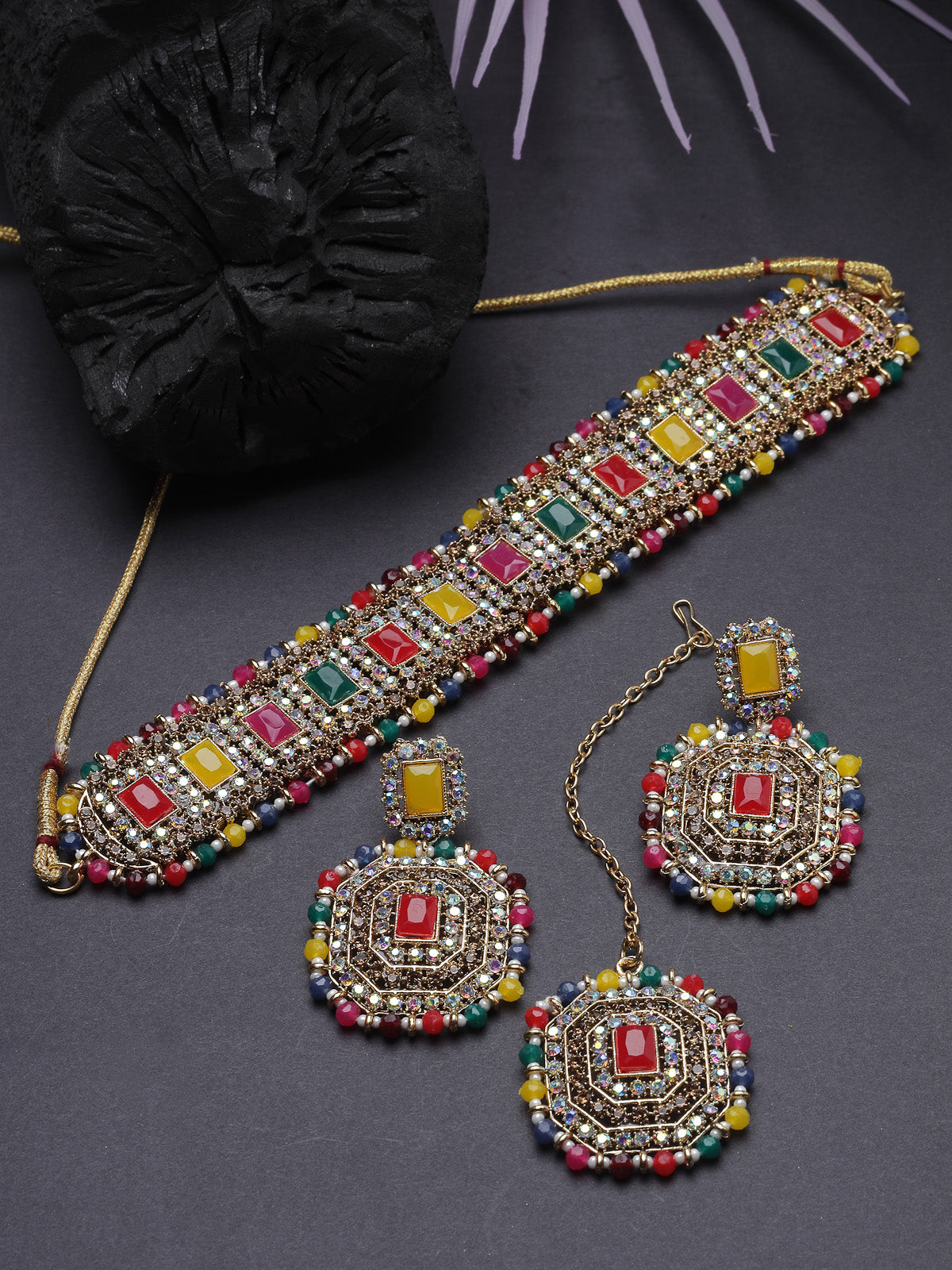 Sukkhi Decent Traditional Multicolor Kundan & Beads Choker Necklace Set With Earring And Maangtika | Jewellery Set For Women (NS105592)