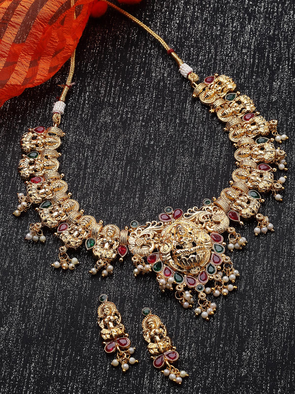 Sukkhi Traditional Gold Plated Copper Temple Collar Bone Necklace Set And Earring | Jewellery Set For Women (NS105618)