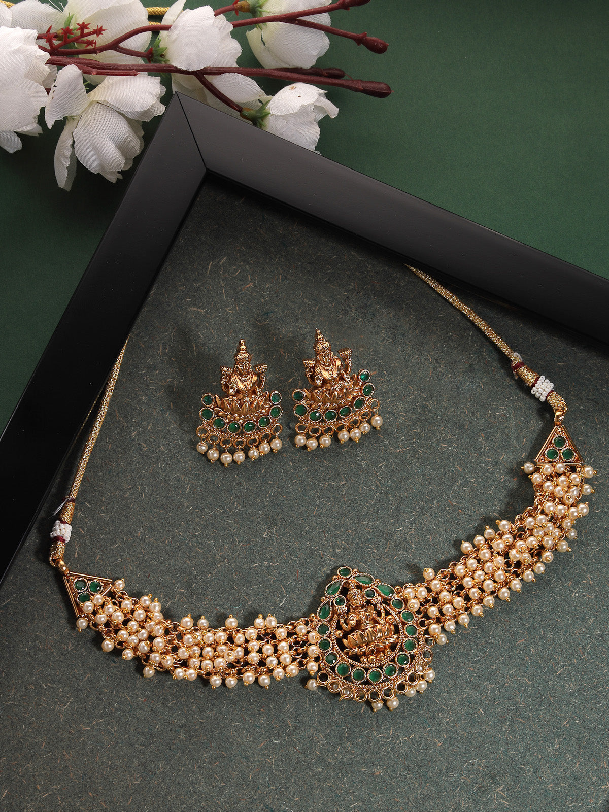 Sukkhi Sparkling Indian Temple Gold Plated Green Beads Choker Necklace Set With Studs Earring | Jewellery Set For Women (NS105622)