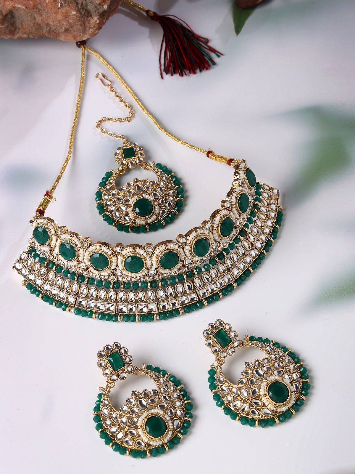 Sukkhi Fashion-Forward Gold Plated Green Kundan & Beads Choker Necklace Set With Earring And Maangtika | Jewellery Set For Women (NS105626)