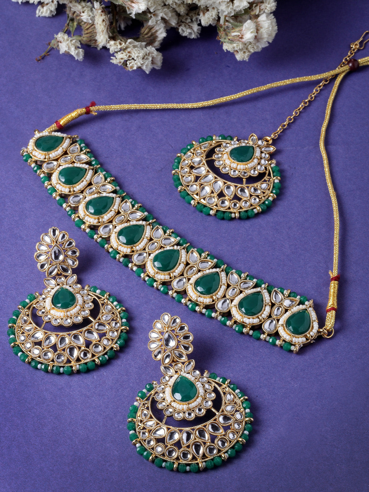 Sukkhi Incredible Drop Shaped Green Kundan & Beads Choker Necklace Set With Earring And Maangtika | Jewellery Set For Women (NS105631)