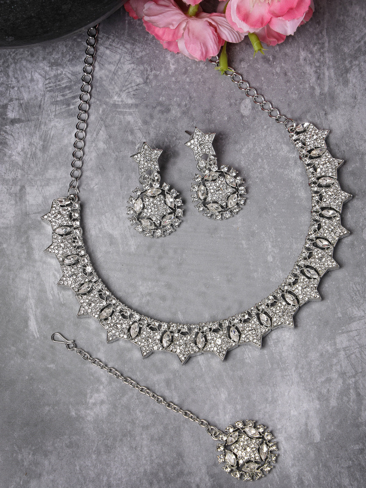 Sukkhi Exquitely Rhodium Plated Silver AD White Stone Collar Bone Necklace Set With Earring And Maangtika | Jewellery Set For Women (NS105637)