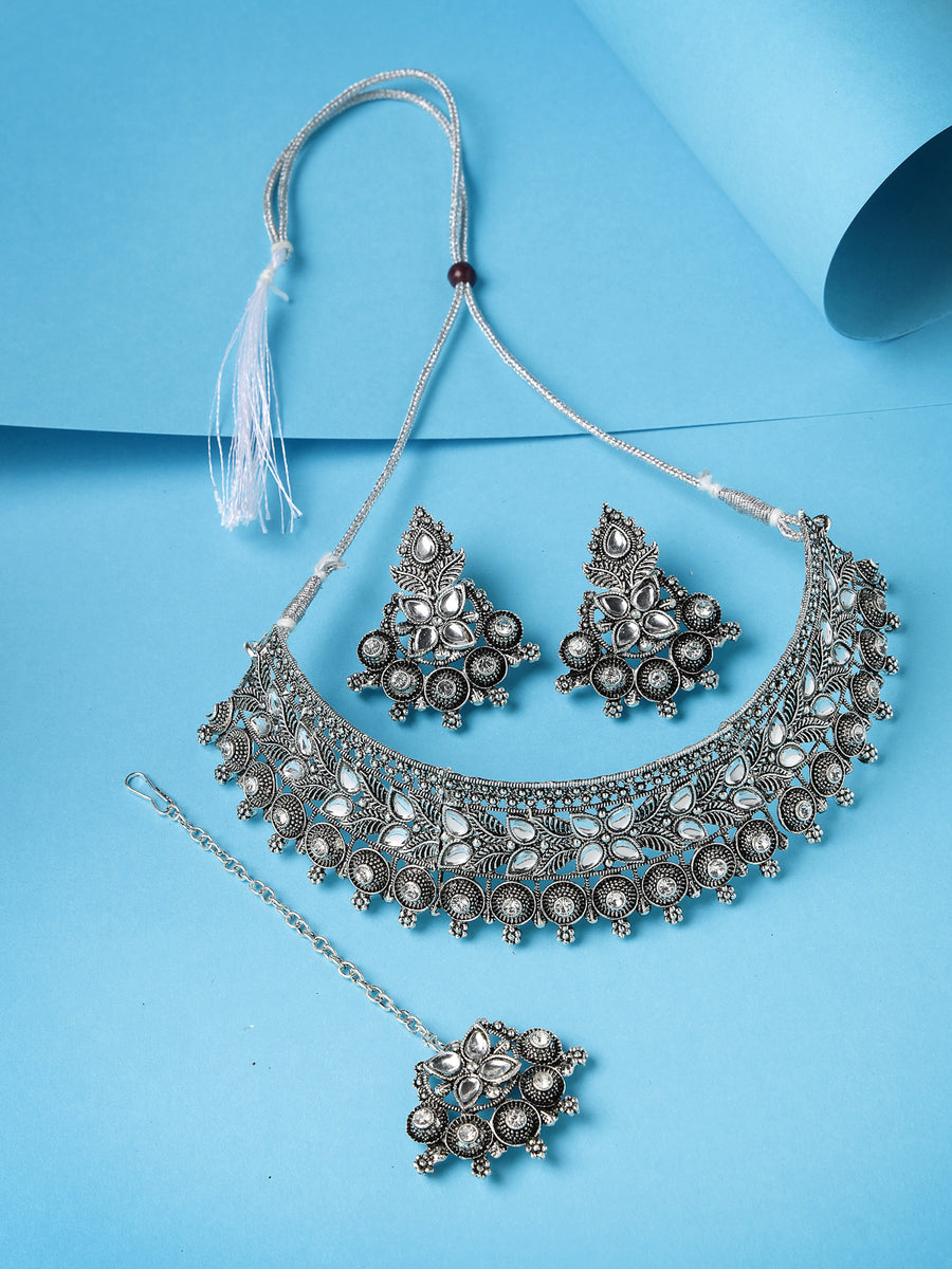 Sukkhi Eye-Catchy Oxidised Silver Plated Choker Necklace Set With Earring | Mangtikka Set For Women (NS105643)