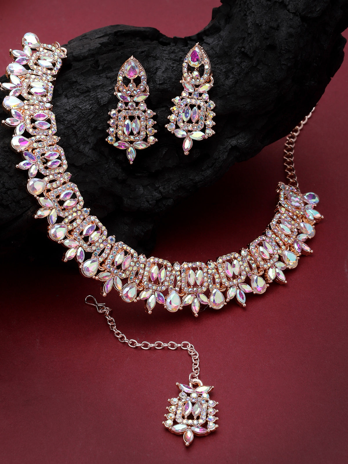 Sukkhi Versatile Rose Gold Plated Rainbow Stone Collar Bone Necklace Set With Earring And Maangtika | Jewellery Set For Women (NS105696)
