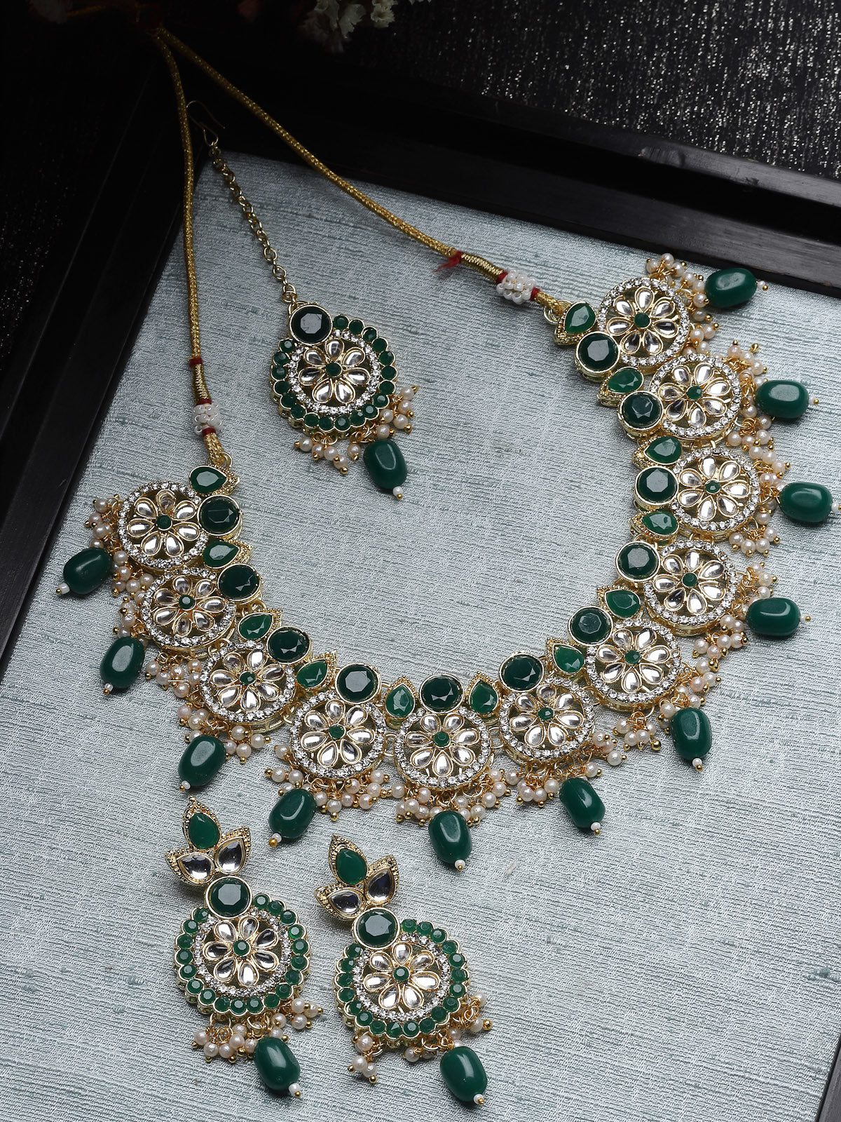Sukkhi Indian Traditional Gold Plated AD Green Collar Bone Necklace Set With Earring And Maangtika | Jewellery Set For Women (NS105701)