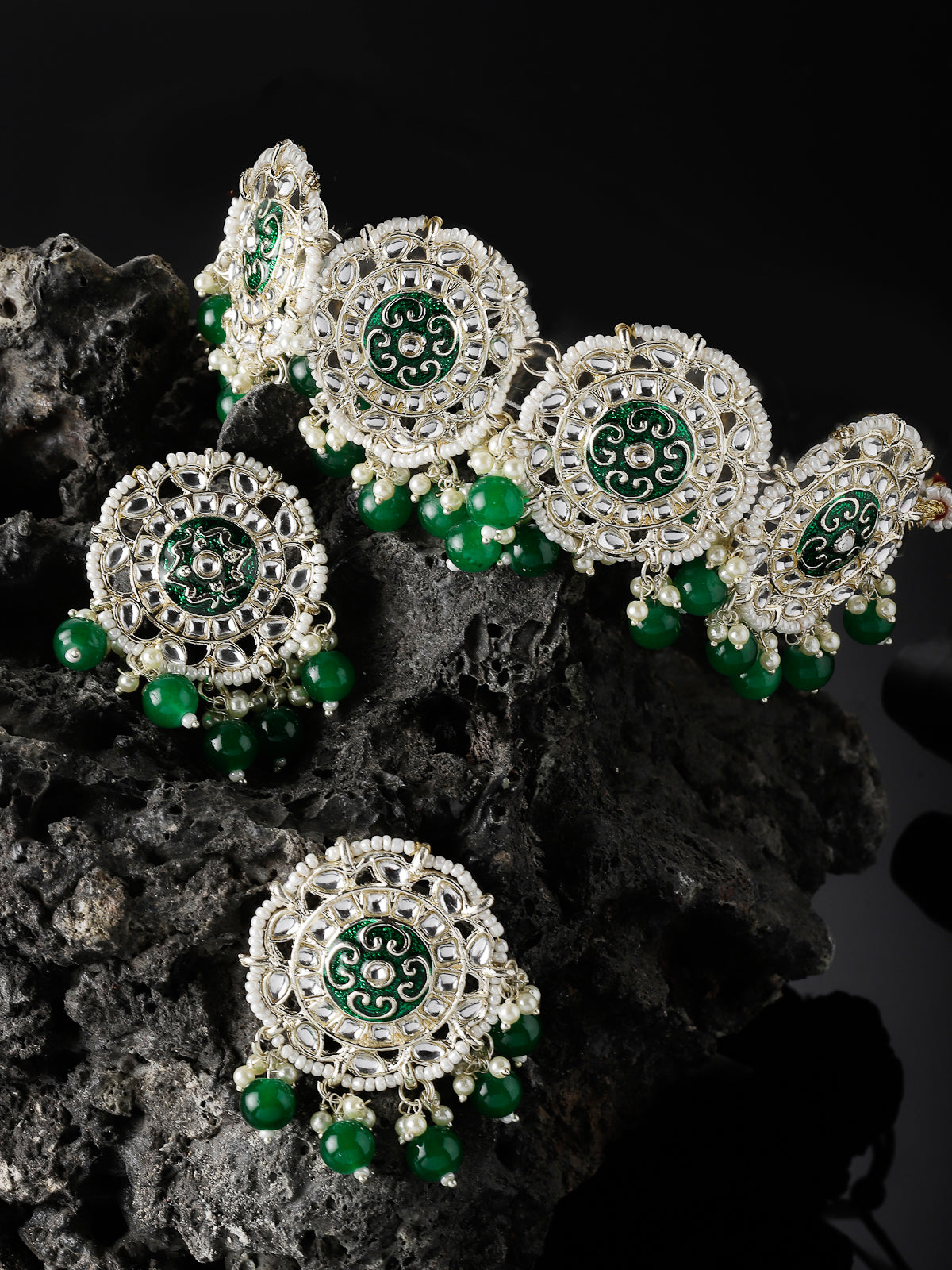 Studio Sukkhi Beddable Gold Plated Green Kundan & Beads Choker Necklace Set For Women NS105810