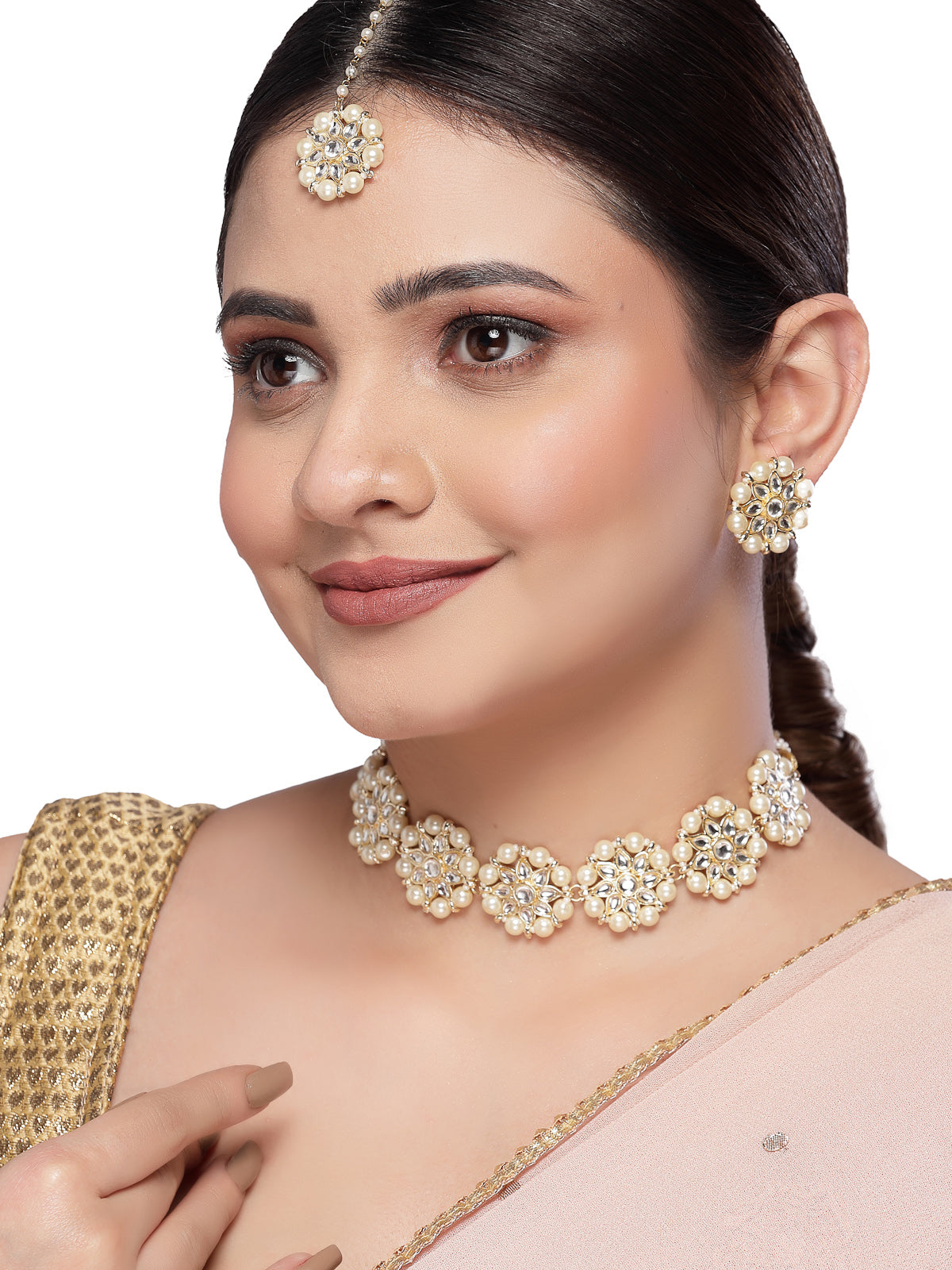 Sukkhi Pretty White Floral Gold Plated White AD Stones with Pearls Studded Choker Necklace Set With Studs Earrings Maangtika| Jewellery Set For Women And Girls|Latest Design|NS105993