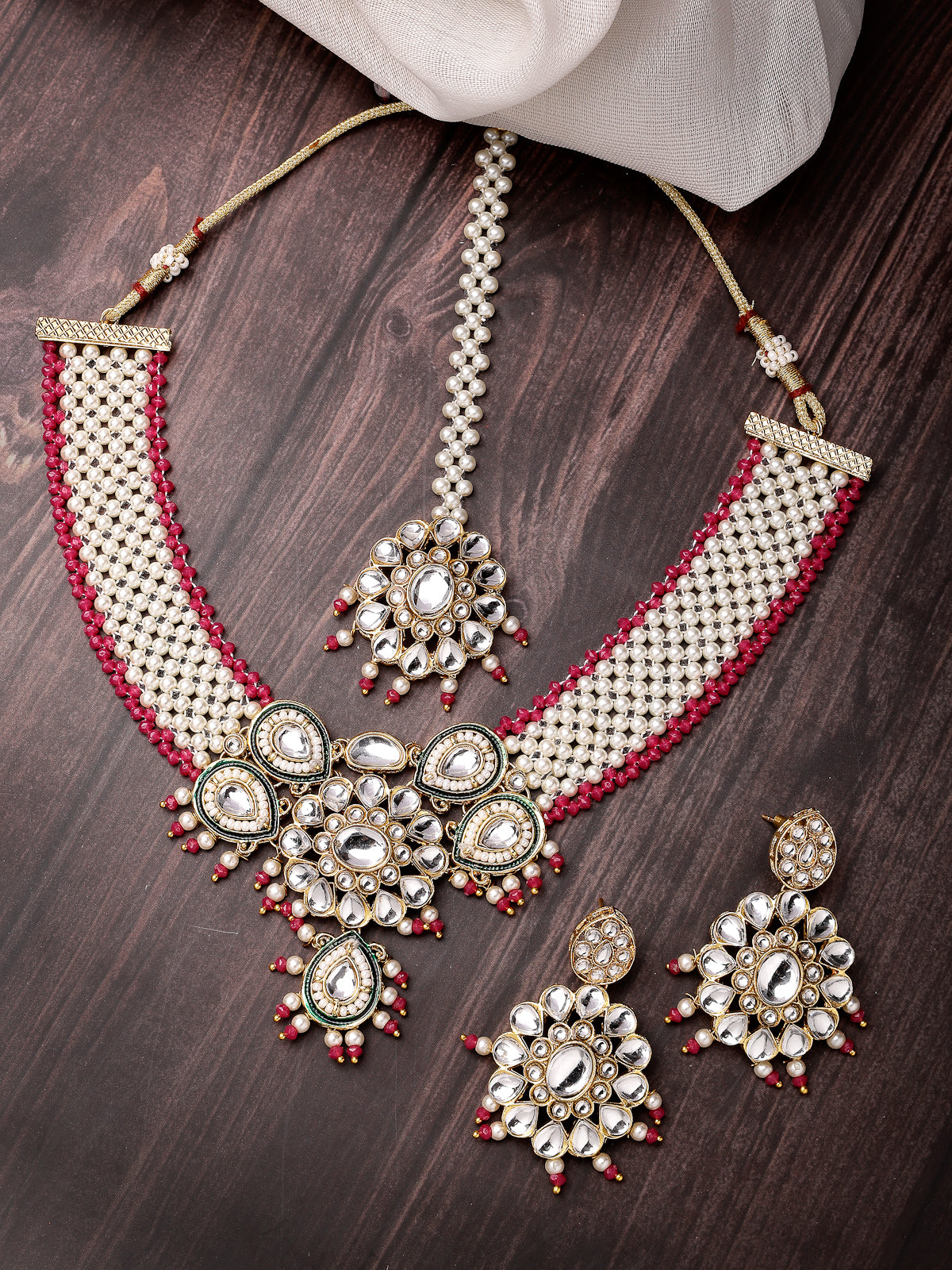 Sukkhi Pretty Pink Gold Tone White Pearls with Kundan Studded Choker Necklace Set with Floral Danger Earrings & Mangtikka Jewellery Set For Women & Girls|Set of 1|NS106043