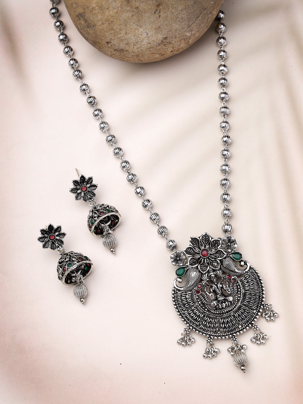 Sukkhi Unique Oxidised Rhodium Silver Plated Long Ball Chain Temple Pendant Necklace Set With Jhumki/Jhumka Earrings Jewellery Set For Women & Girls|Set of 1|NS106049