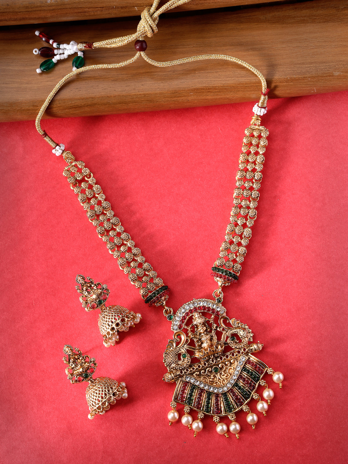 Sukkhi Eye-Catching Traditional Gold Plated Red Green AD Stones Studded Choker Temple Gold Haram Designs Necklace Set With Jhumki/Jhumka Earring Jewellery Set For Women & Girls|Set of 1|NS106059