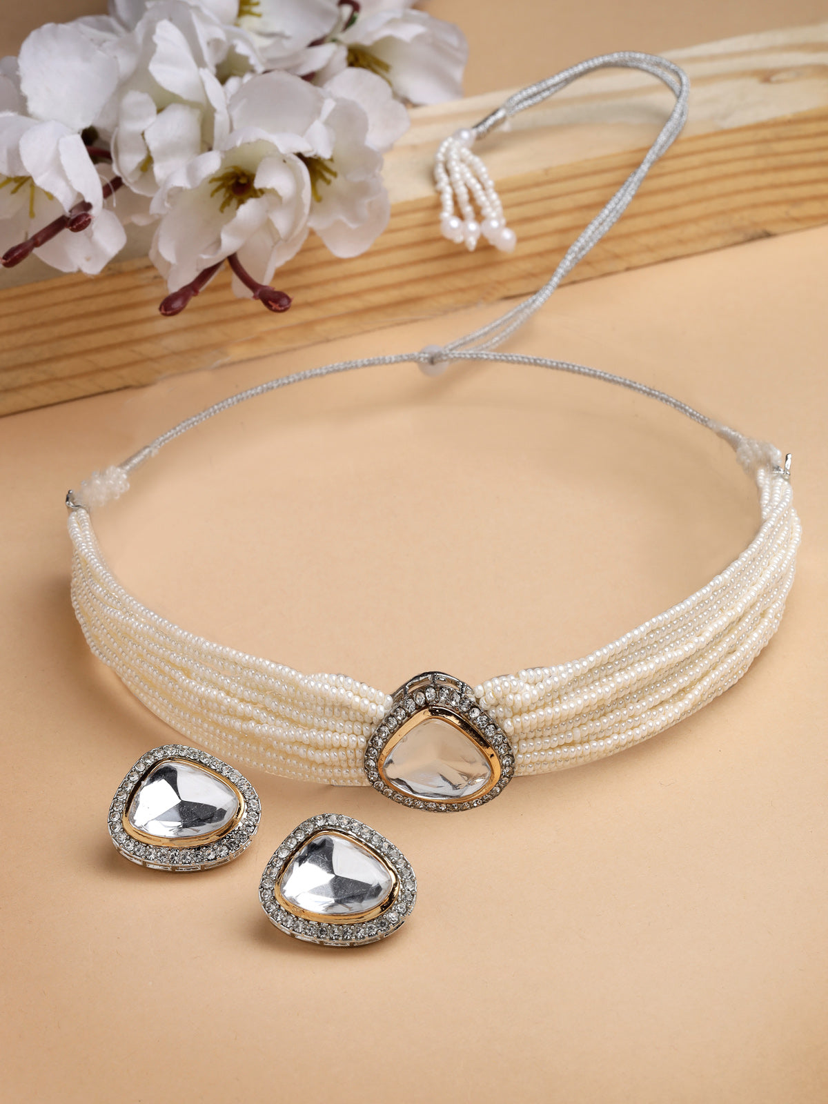 Sukkhi Bewitching Gold Plated Multistrand Pearls & Crystals Stones Studded White Choker Necklace Set with Studs Earrings Jewellery Set For Women & Girls|Set of 1|NS106098