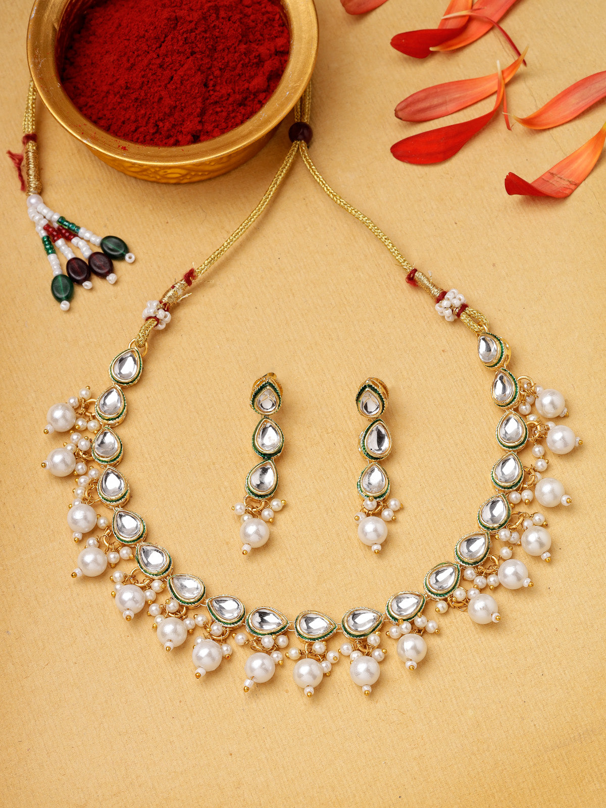 Sukkhi Elegant Gold Plated White Pearls & Kundan Studded Choker Necklace Set with Dangle Drop Earrings Jewellery Set For Women & Girls|Set of 1|NS106110