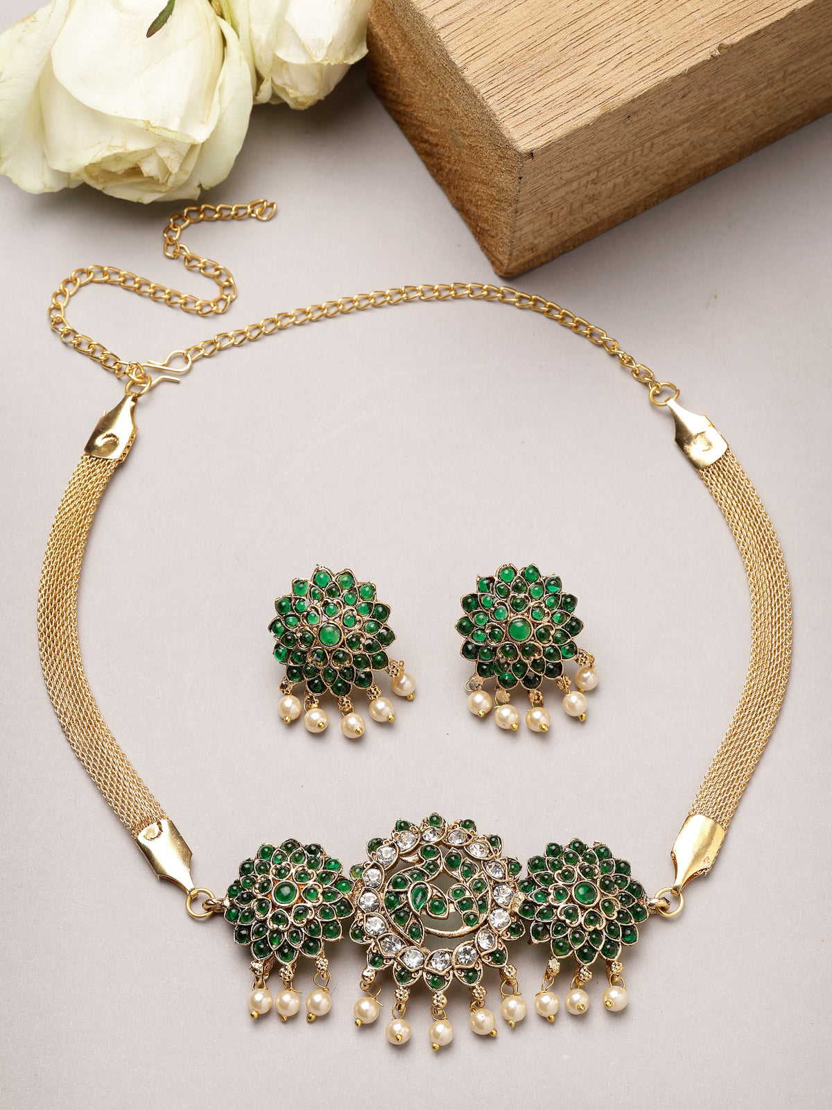 Sukkhi Beautiful Floral Green Gold Plated AD Stones Studded Choker Necklace Set With Studs Earring Jewellery Set For Women & Girls|Set of 1|NS106113
