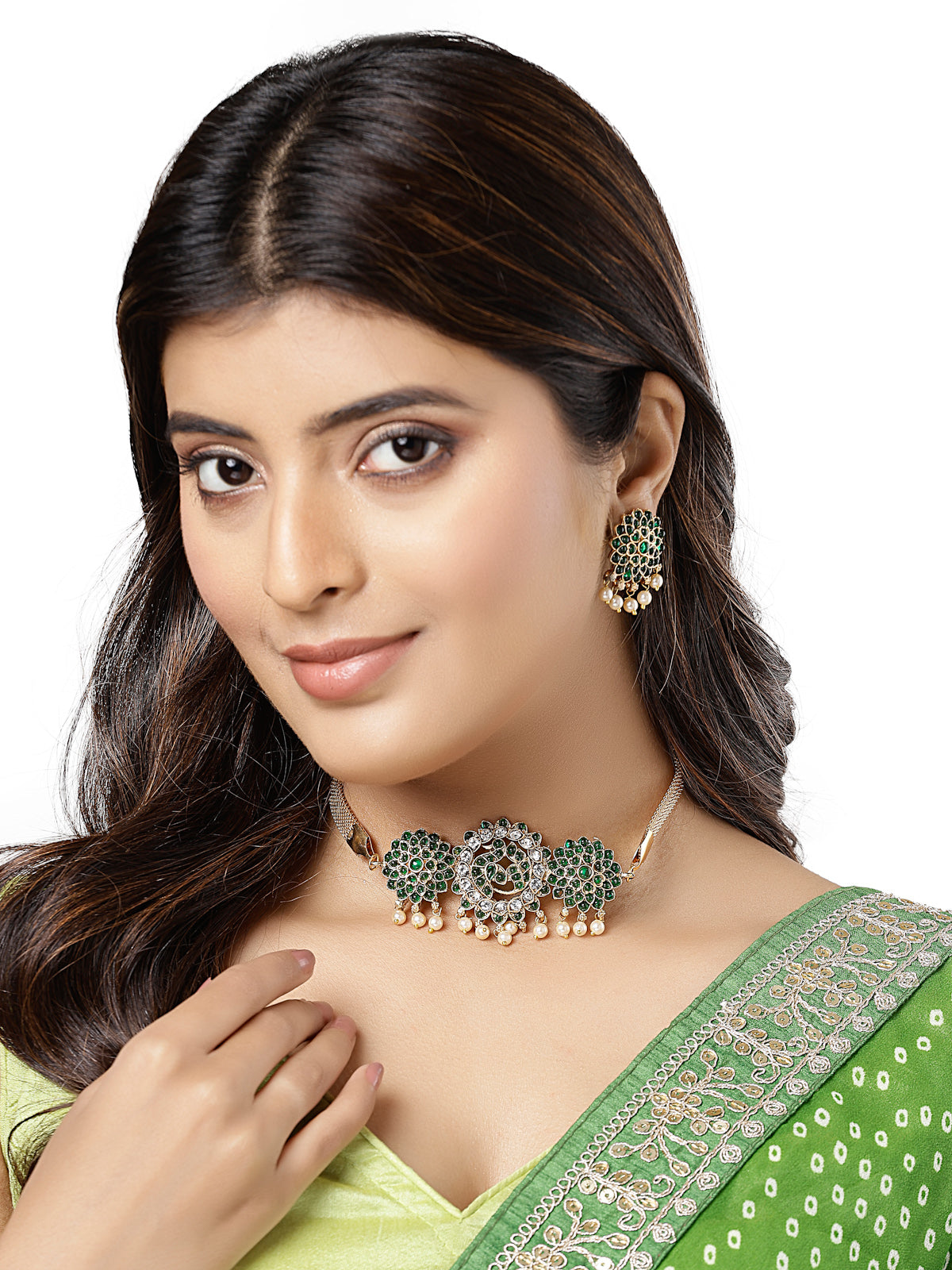 Sukkhi Beautiful Floral Green Gold Plated AD Stones Studded Choker Necklace Set With Studs Earring Jewellery Set For Women & Girls|Set of 1|NS106113