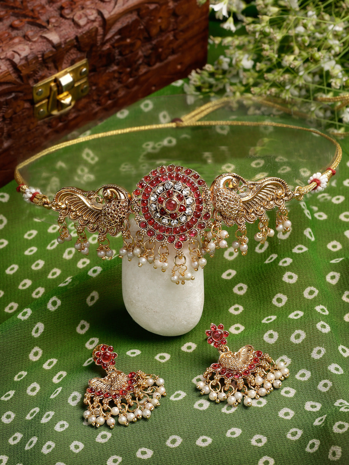 Sukkhi Classic-Inspired Gold Plated Red AD Stones Studded Temple Choker Necklace With Dangler Earring Jewellery Set For Women & Girls|NS106120