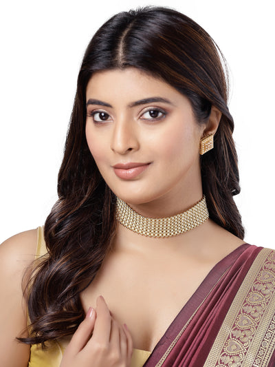 Sukkhi Attractive Gold Plated white Pearls Choker Necklace Set with Studs Earrings Jewellery Set For Women & Girls|Set of 1|NS106122