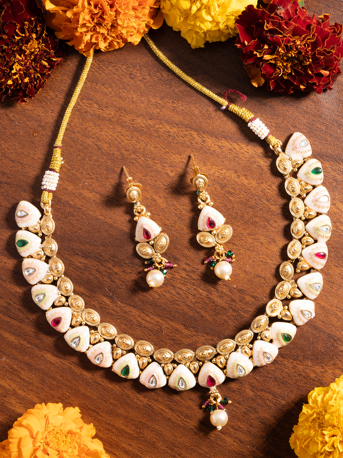 Sukkhi Classic-Inspired Kundan Studded with Meenark Work Gold Plated Choker Necklace With Dangle Earring Jewellery For Women|NS106977