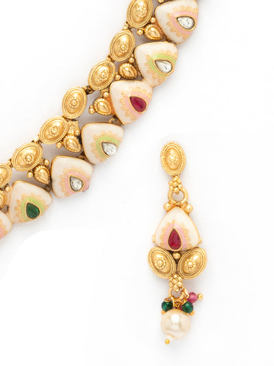 Sukkhi Classic-Inspired Kundan Studded with Meenark Work Gold Plated Choker Necklace With Dangle Earring Jewellery For Women|NS106977