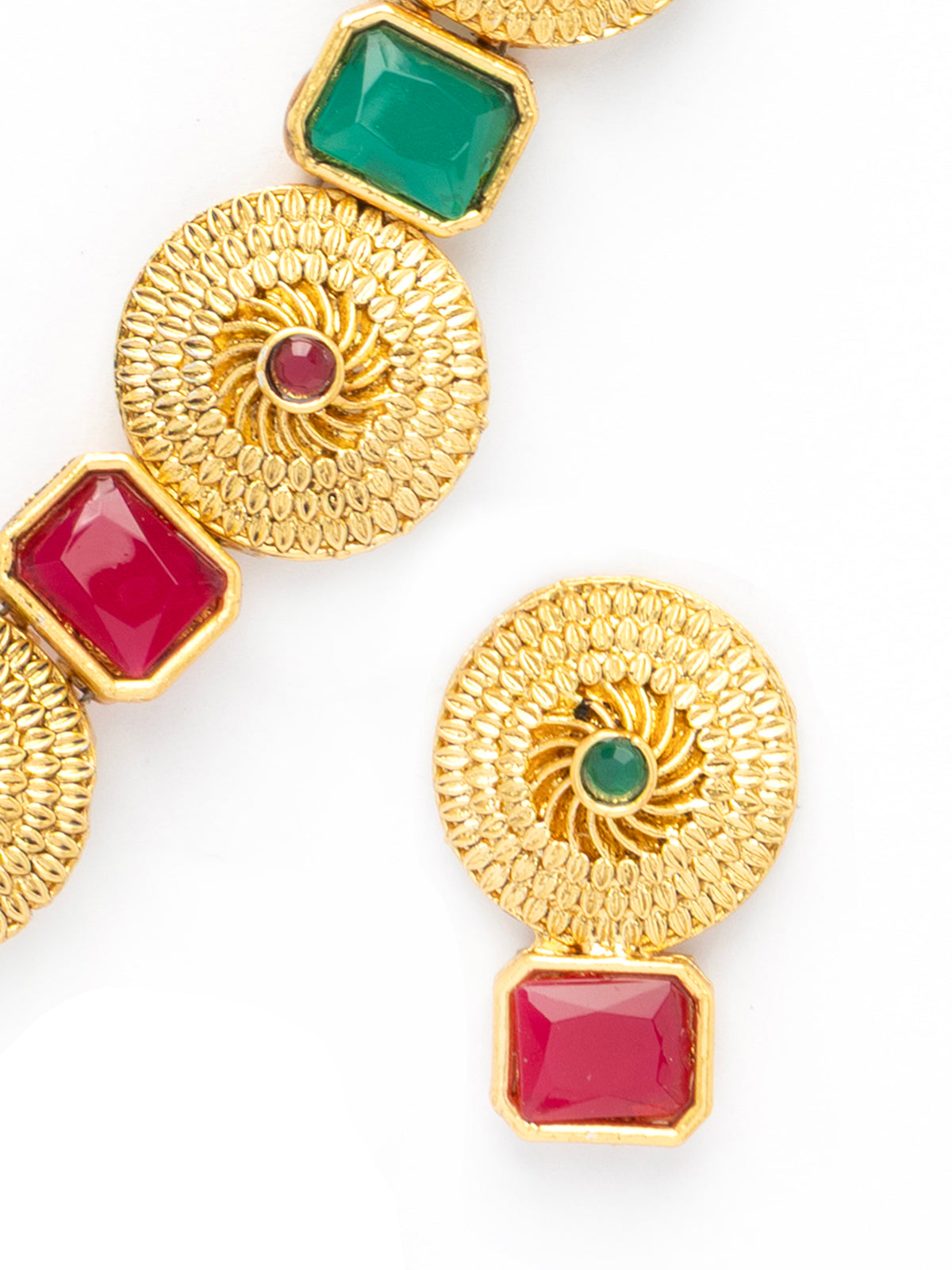 Sukkhi Bewitching Stylish Gold Plated Round Shaped Choker Necklace Set With Studs Earring Jewellery For Women & Girls|NS107080