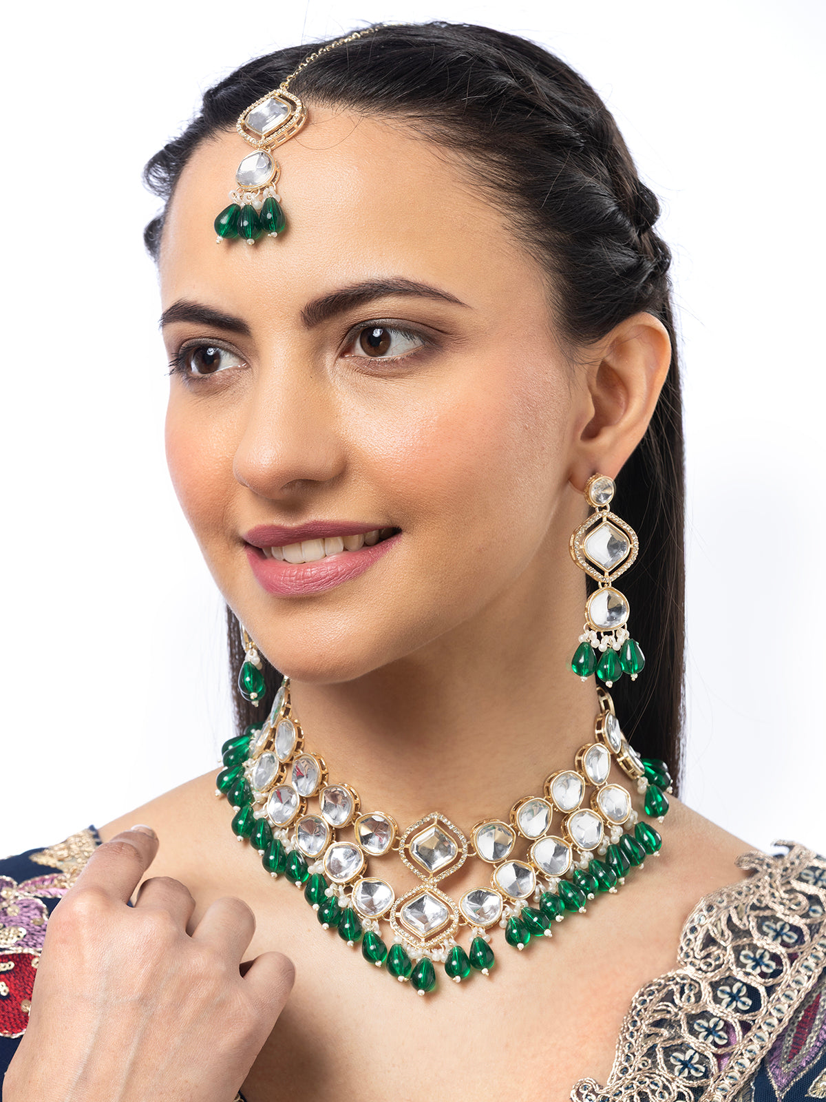 Sukkhi Graceful Gold Plated Crystal Stones Studded Green Choker Necklace Set & Dangle Earring Jewellery for Women|NS107097