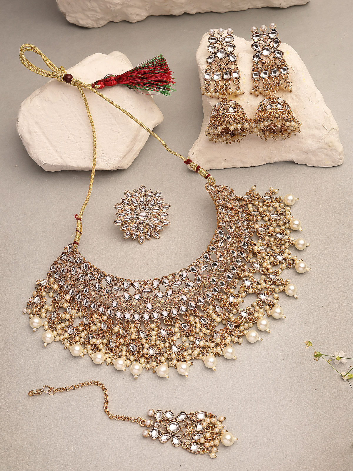 Sukkhi Trendy Fashionable Gold Tone Plated Kundan & Beads Studded White Choker Necklace with Jhumka/Jhumki Earring Maangtikka & Ring Jewellery Set For Women & Girls|NS107354