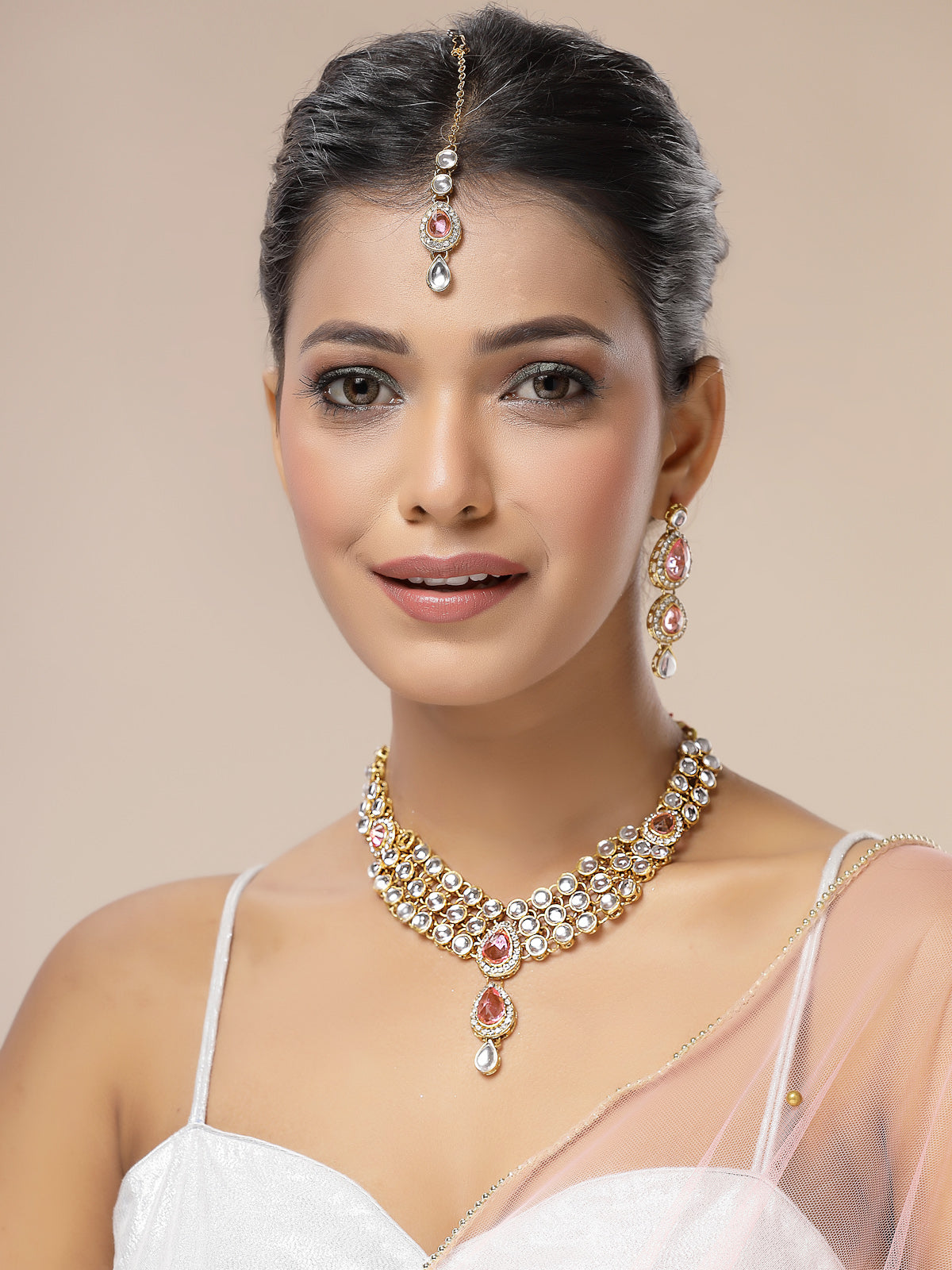 Sukkhi Elegant Stylish Gold Plated Kundan Studded Pink Choker Necklace with Drop Earring Maangtikka Jewellery Set for Women & Girls|NS107371