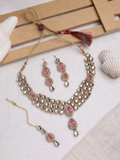 Sukkhi Elegant Stylish Gold Plated Kundan Studded Pink Choker Necklace with Drop Earring Maangtikka Jewellery Set for Women & Girls|NS107371