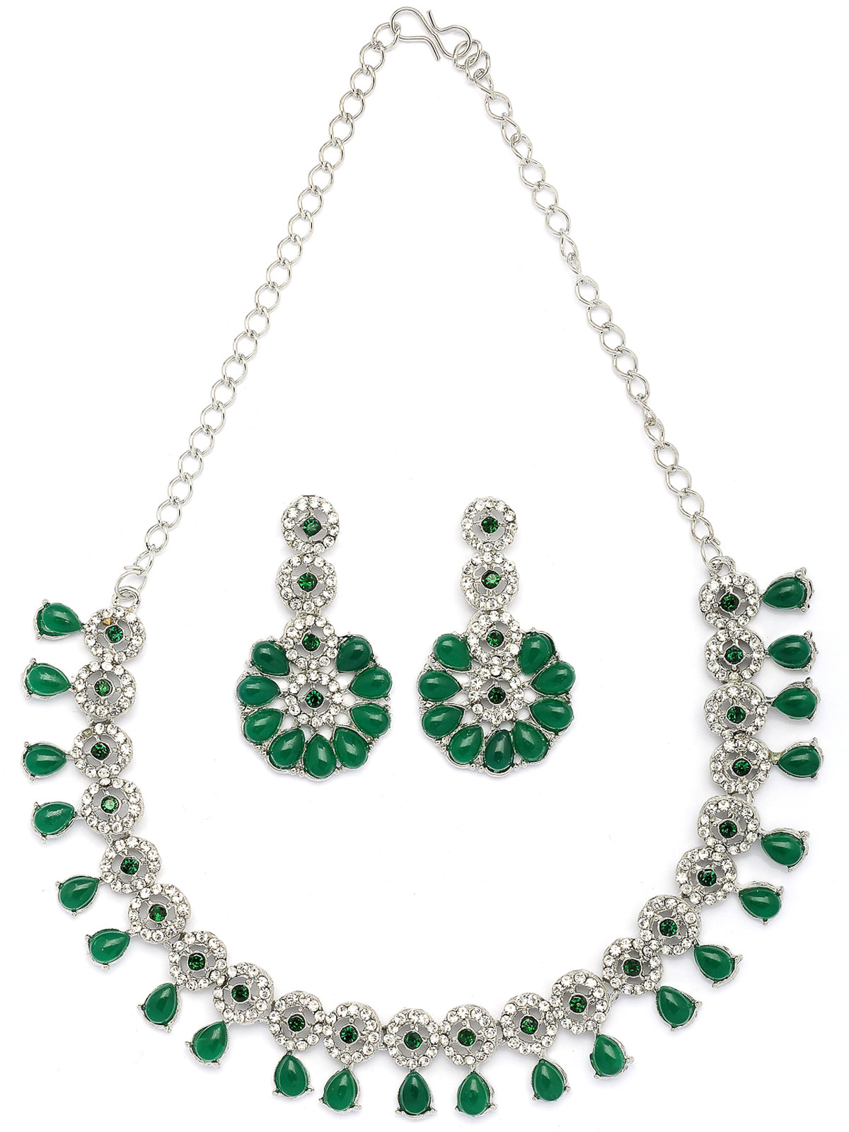 Sukkhi Elegant Fashion Design Kundan & American Diamond Studded Choker Necklace with Dangle Earrings Jewellery For Women & Girls