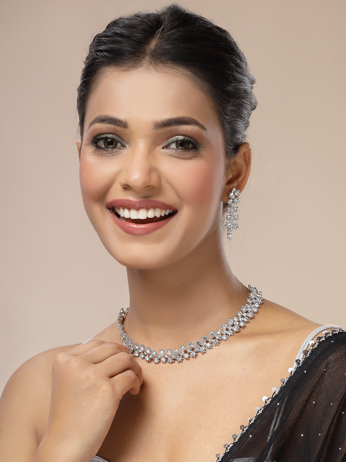 Sukkhi Attractive AD Diamond Studded Rhodium Silver Plated Choker Necklace with Dangle Earring Jewellery Set For Women & Girls|Best Suits for All Festive Occasions|NS107397