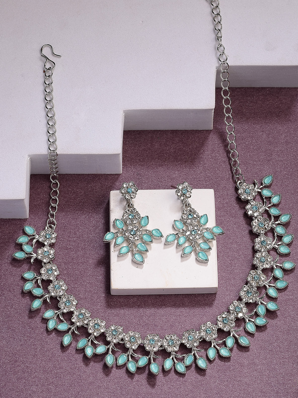 Sukkhi Charming Design Gold Plated AD Stone with Floral & Leaf Shaped Aqua Blue Choker Necklace with Dangle Earring Jewellery Set For Women & Girls|NS107404