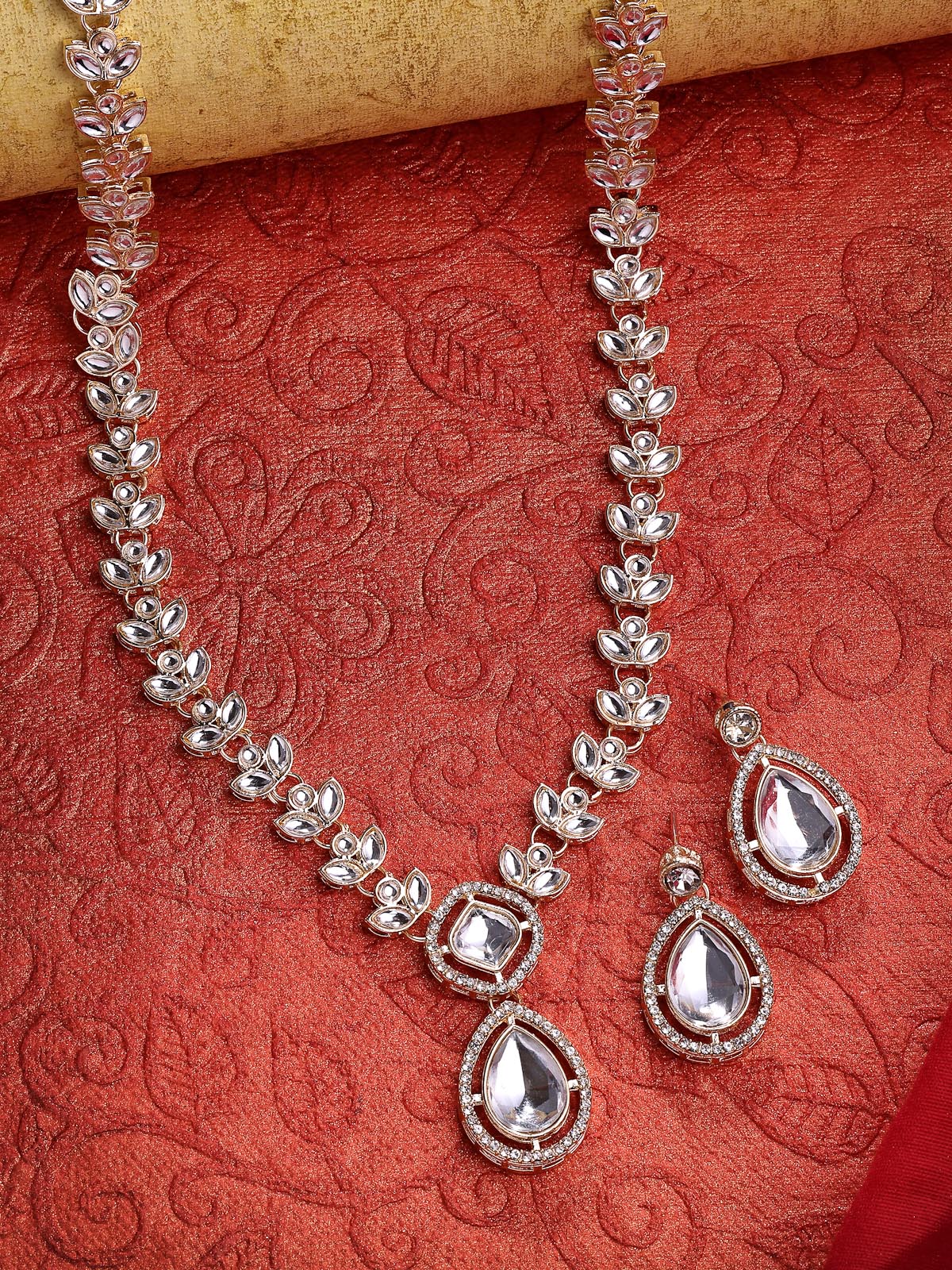 Sukkhi Stylish Fashionable Gold Plated AD Stones Studded Choker Necklace Set with Drop Earrings Jewellery for Women & Girls|Jewellery for Party, Wedding, and Festive Occasions for Women|NS107554