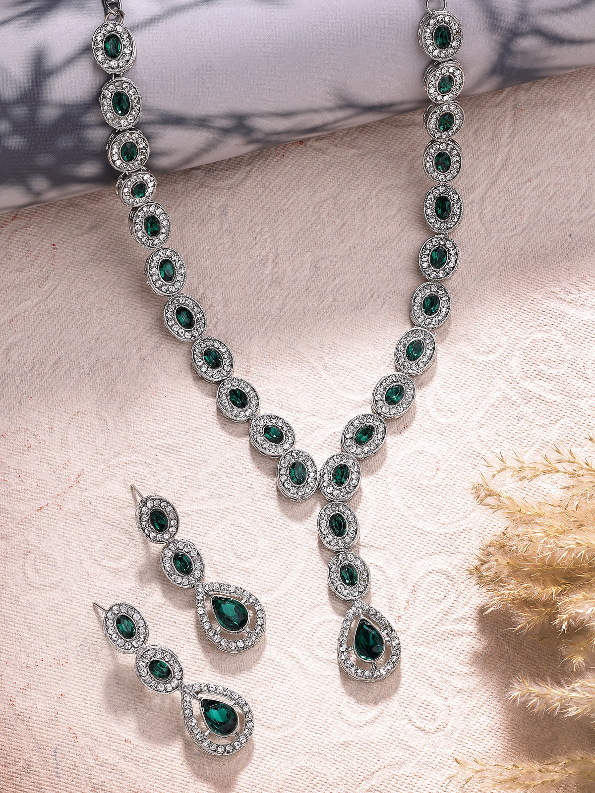 Sukkhi Unique Stylish Gold Plated AD Stones Studded Green Choker Necklace Set with Drop Earrings Jewellery for Women & Girls|Jewellery for Party, Wedding, and Festive Occasions for Women|NS107559