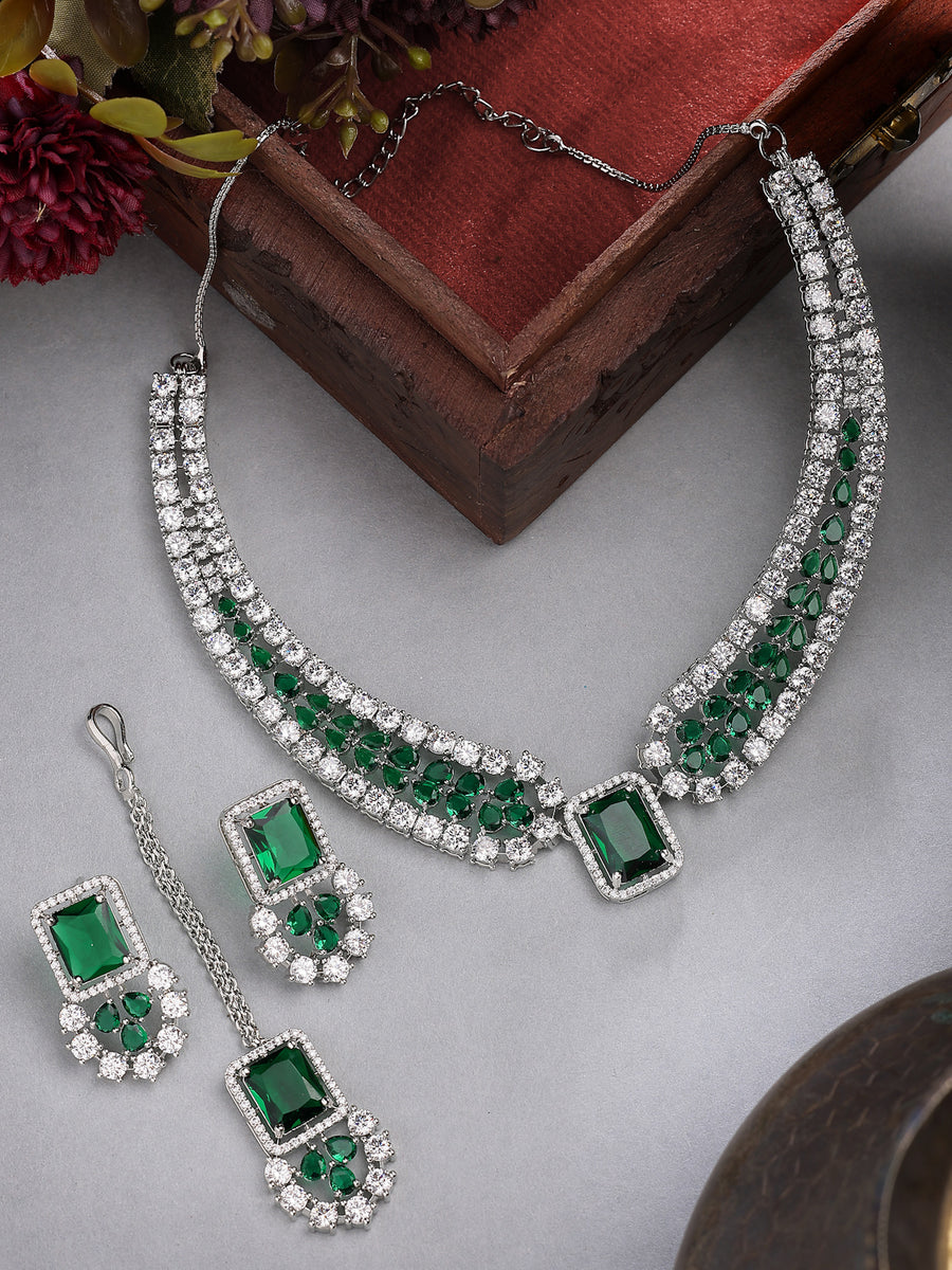 Sukkhi Latest Stylish Rhodium Plated Cubic Zirconia Studded Brass  Emerald Green Collar Necklace & Studs Earring & Maangtikka Jewellery Set for Women|Latest Stylish Gifts for All Occasions|NS115977