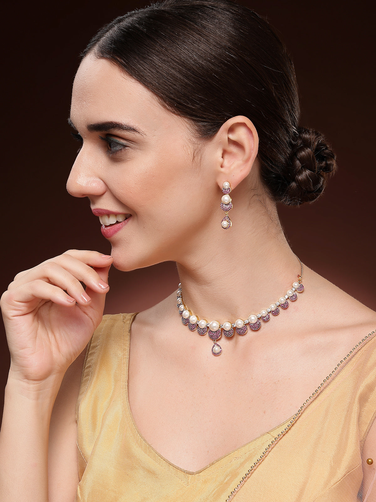 Sukkhi Sparkling Round Design Gold Plated with Cubic Zirconia & Pearl Studded Red Brass Collar Necklace with Drop Earrings Jewellery Set for Women|Latest Stylish Gifts for All Occasions|NS116033