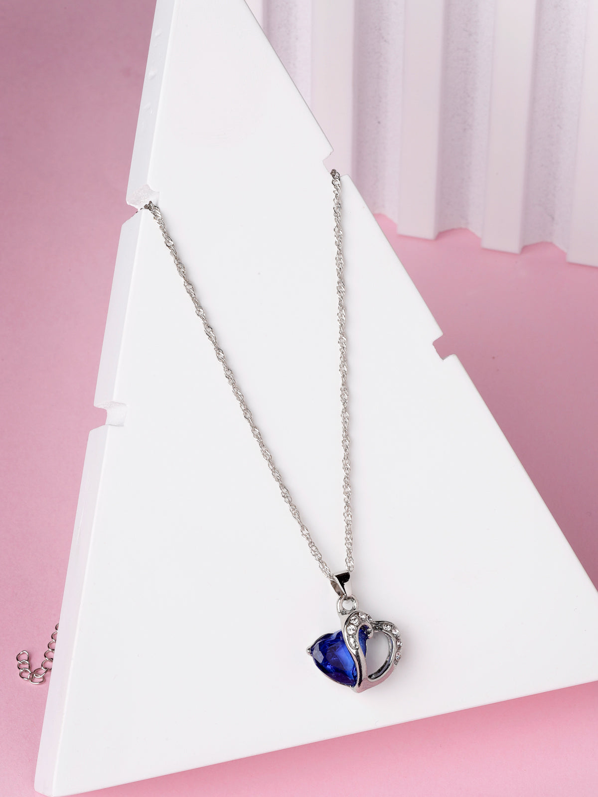 Scintillare by Sukkhi Trendy Style Joint Valentine Heart Shaped Crystals With Rhodium Plated Silver Pendant With Chain for Women And Girls | Valentine Day Gifts Collection|P106601