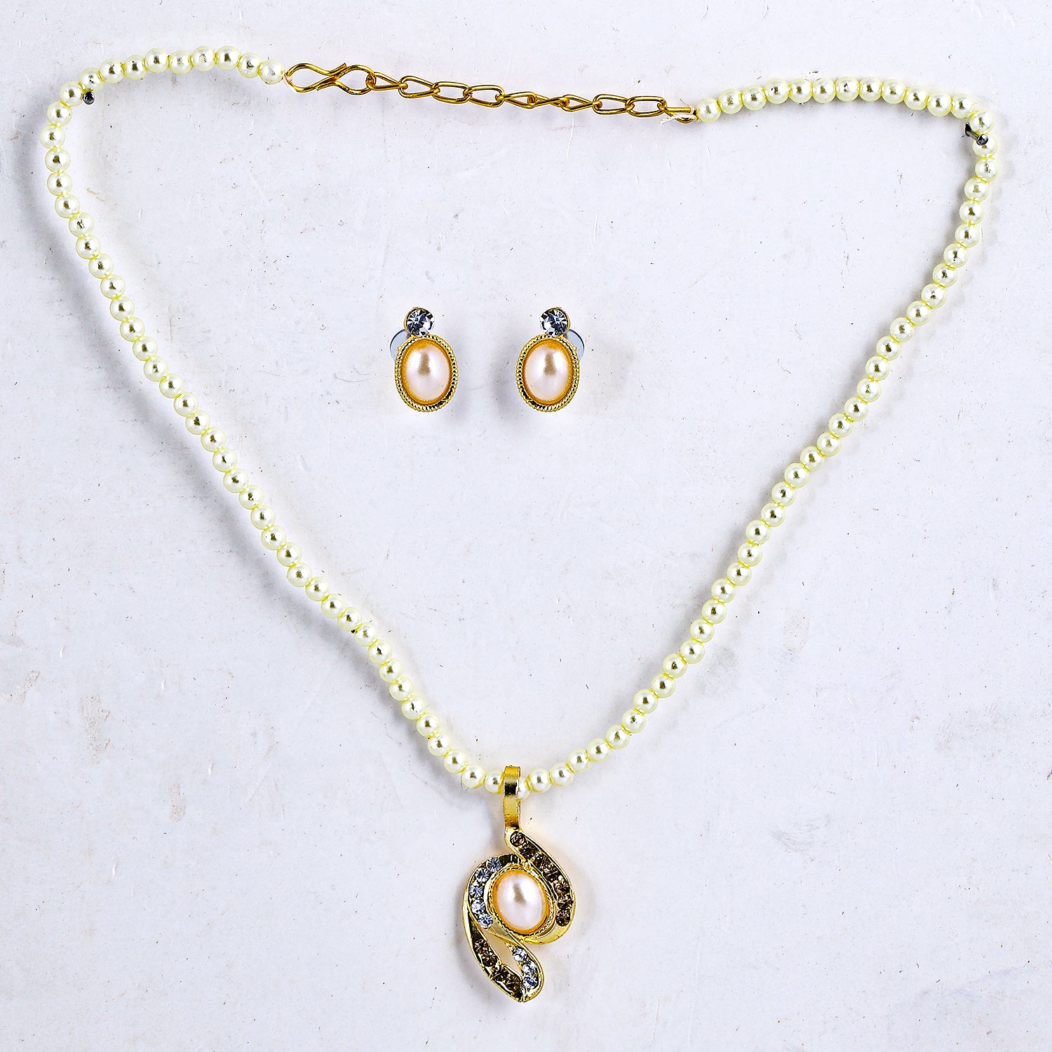 Sukkhi Pearls with AD Stones Pendant with Chain & Earrings for Women