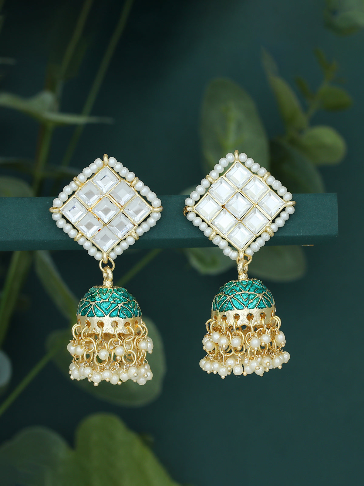Sukkhi Designer Gold Plated Kundan & Pearl Meenakari Jhumki Earring for Women SKR56787