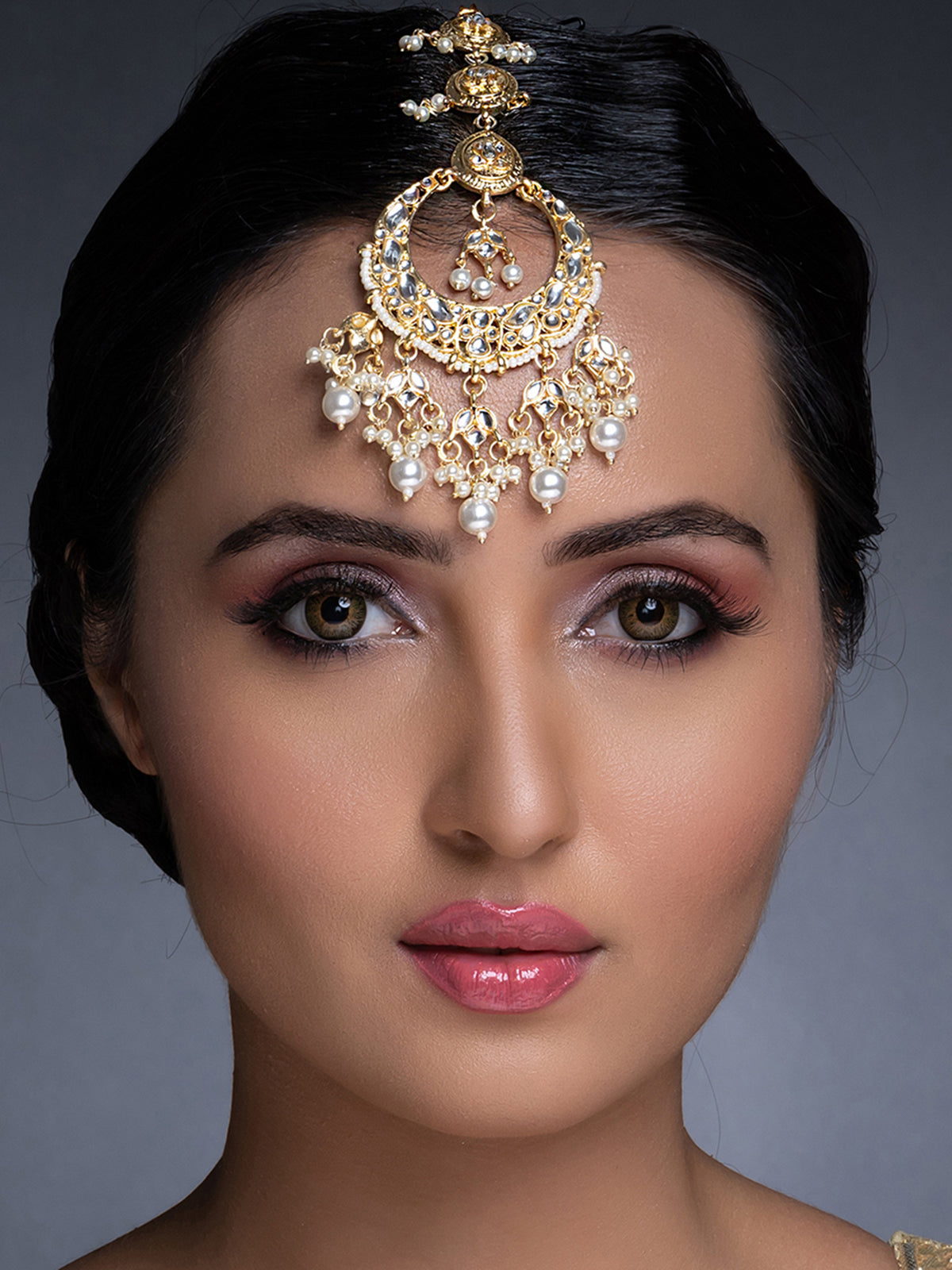 Sukkhi Pretty Pearl Gold Plated Kundan Maangtikka for Women SKR85509