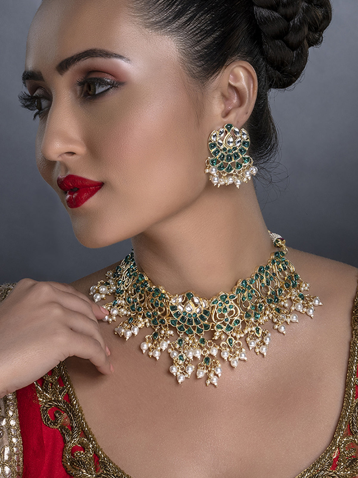Sukkhi Ravishing Gold Plated Pearl Choker Necklace Set for Women SKR85692