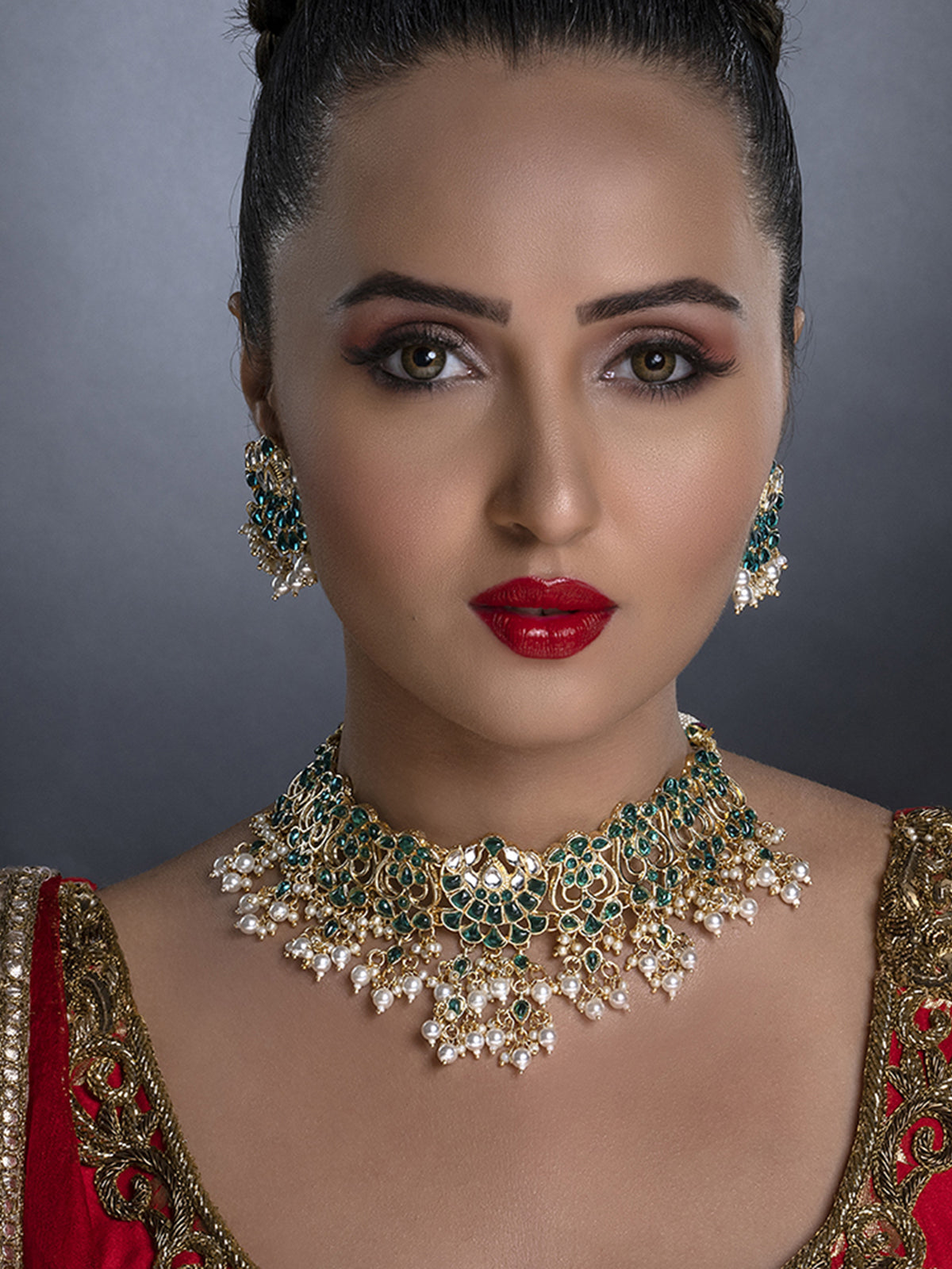 Sukkhi Ravishing Gold Plated Pearl Choker Necklace Set for Women SKR85692