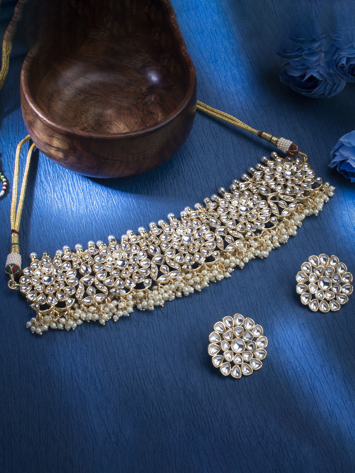 Sukkhi Stylish Kundan Gold Plated Pearl Choker Necklace Set for Women SKR85696