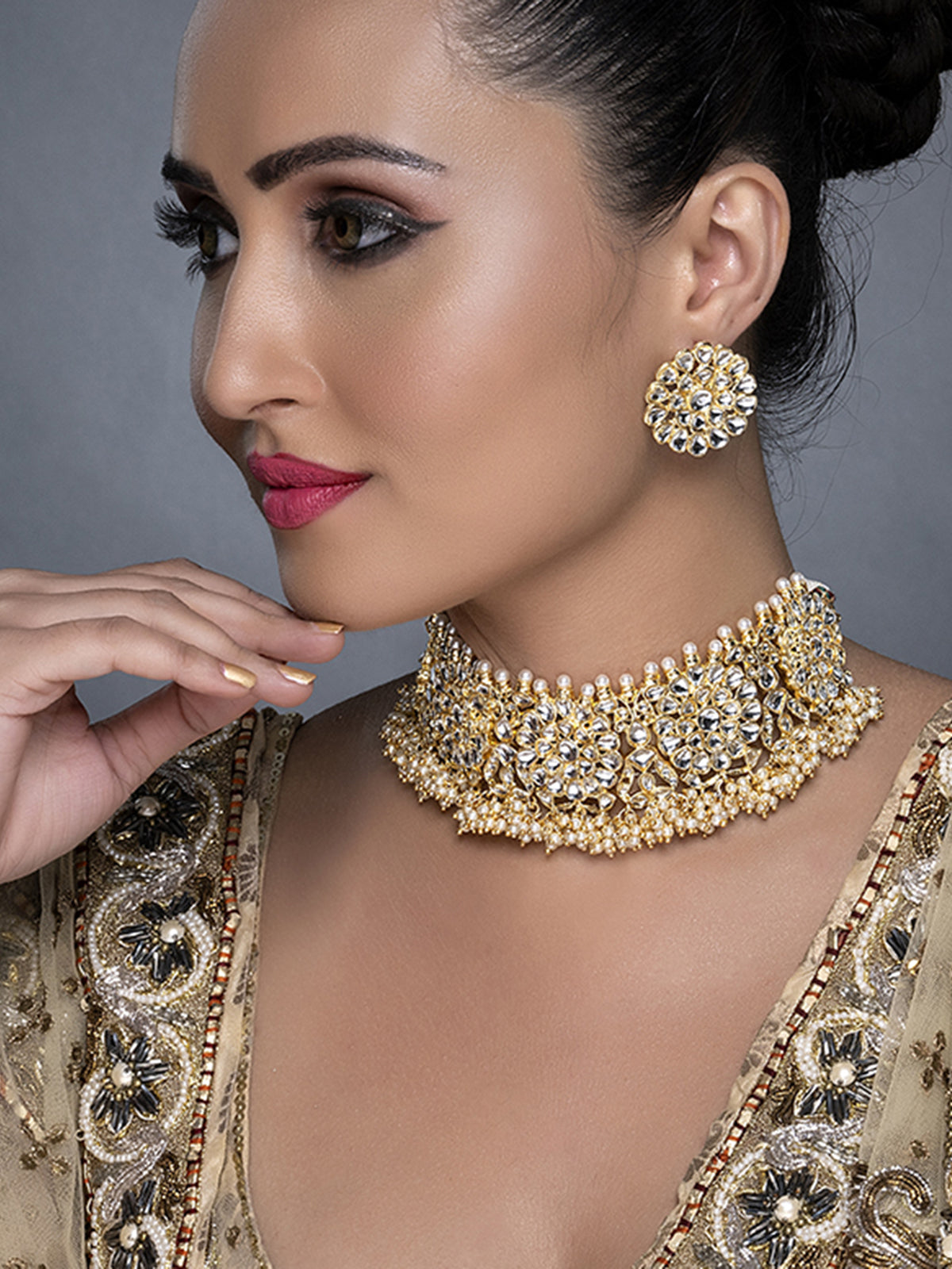 Sukkhi Stylish Kundan Gold Plated Pearl Choker Necklace Set for Women SKR85696