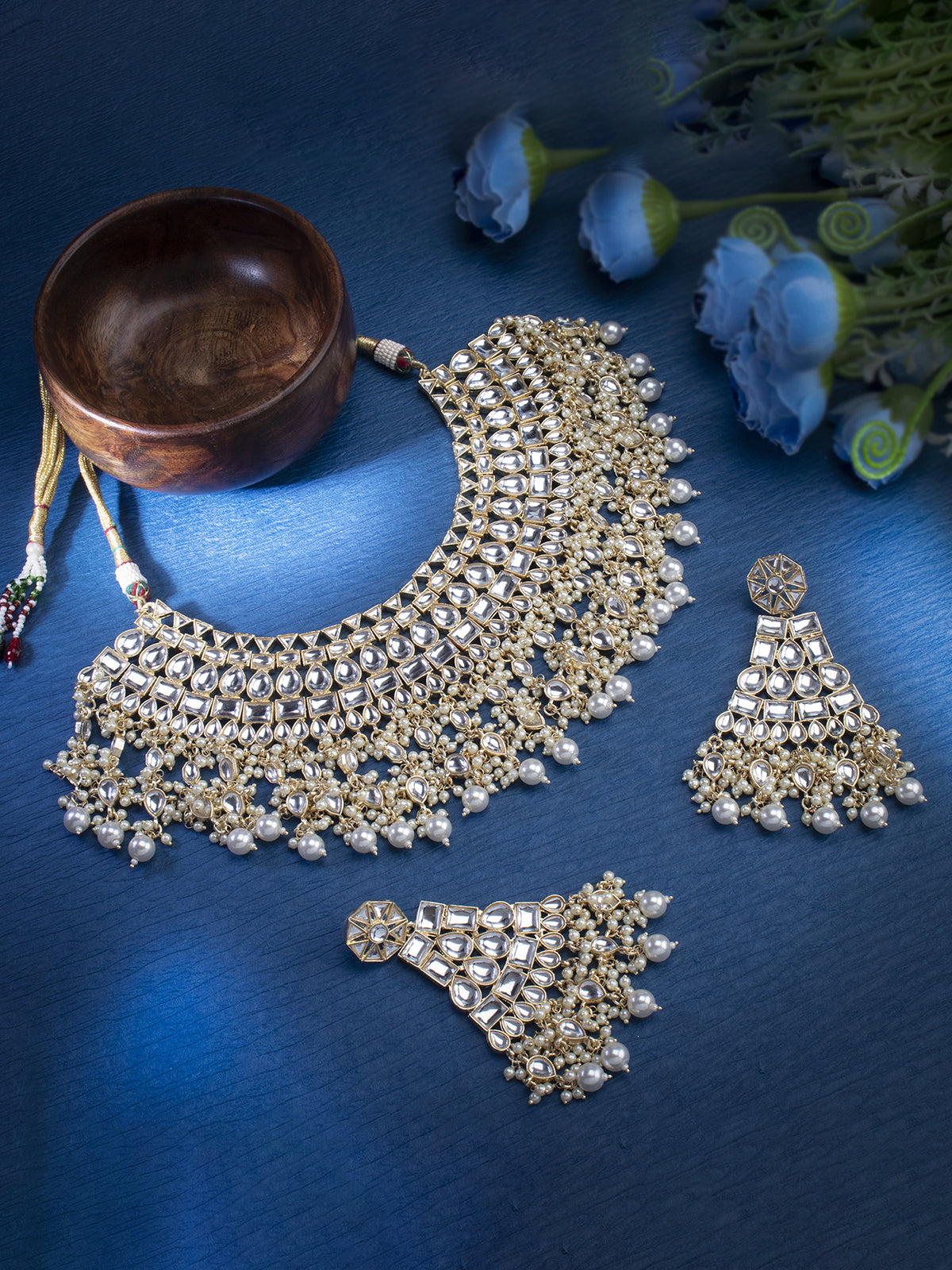 Sukkhi Glamorous Kundan Gold Plated Pearl Choker Necklace Set for Women SKR85709