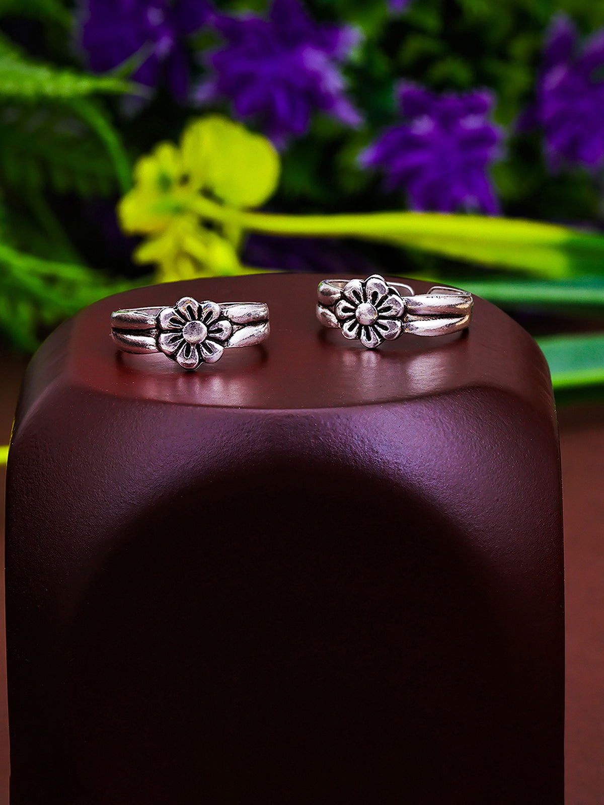 Pissara by Sukkhi Floral 925 Sterling Silver Toe Rings For Women And Girls|with Authenticity Certificate, 925 Stamp & 6 Months Warranty TR104674